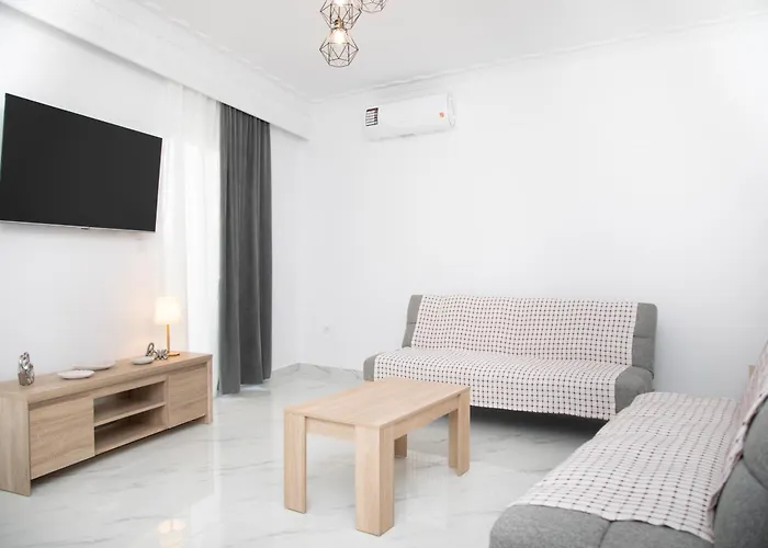 Διαμέρισμα Flora's - 3bd House *