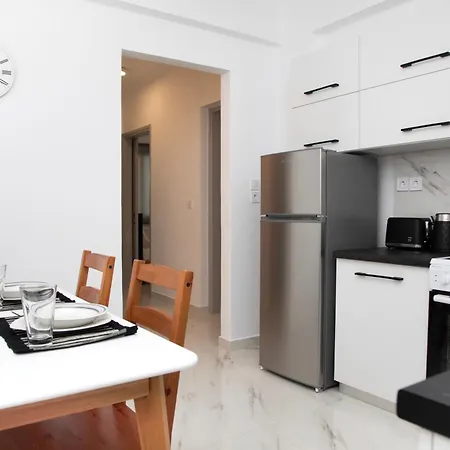 Flora's - 3bd House شقة