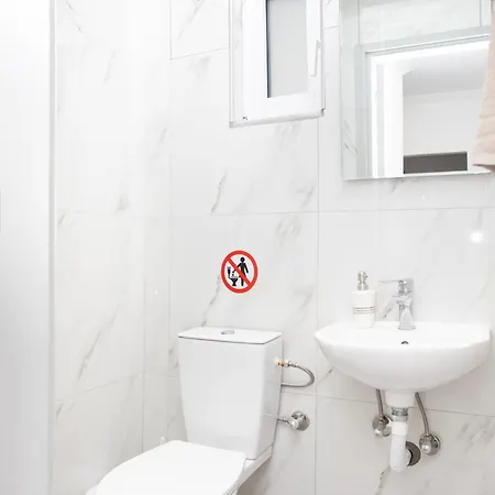 Daire Flora'S - 3Bd House